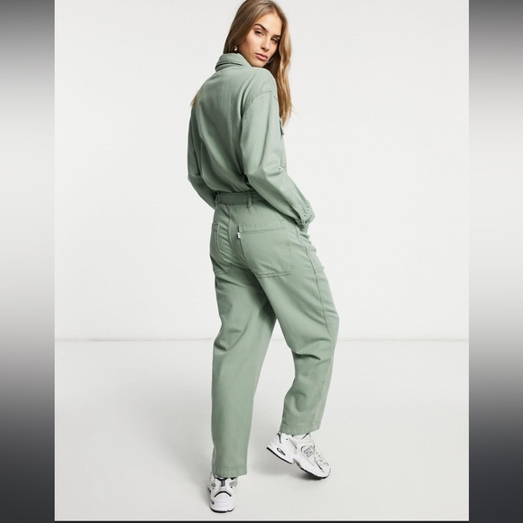 NWT Levi’s Utility Jumpsuit - Picture 3 of 11